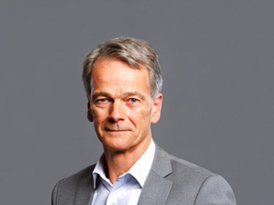 Brock Reeve headshot.